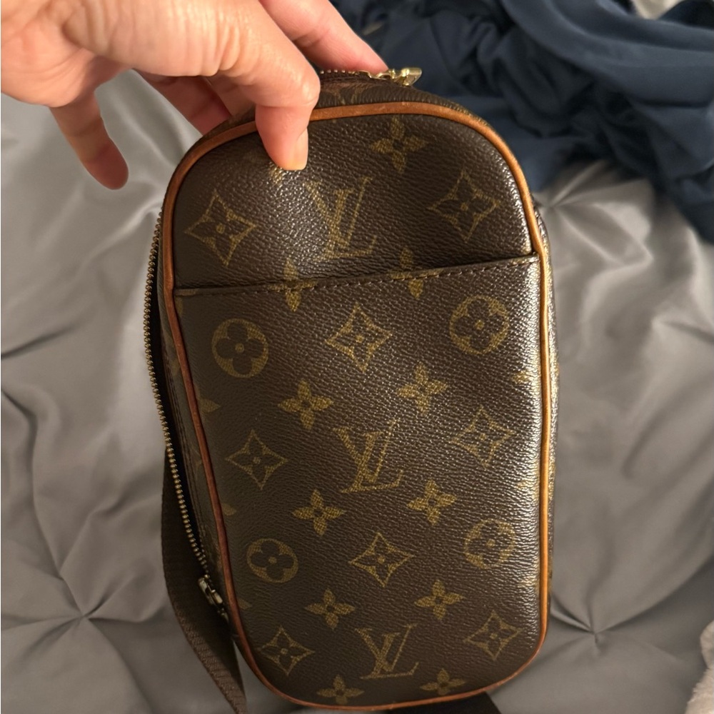 Louis Vuitton Pochette Ganjou Monogram Body Bag Canvas M51870 Brown Men's